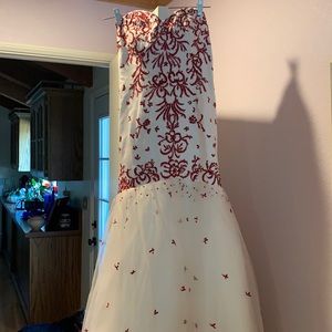 Aspeed Mermaid style S white and red dress